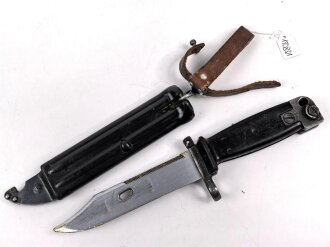 Ehemaliger Ostblock,  Seitengewehr AK 74