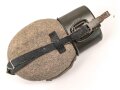 Feldflasche Wehrmacht, der Becher 1944, der Korpus SMM45 gestempelt.
