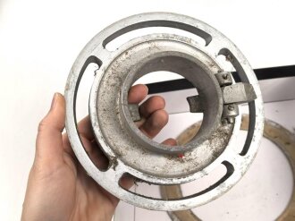Luftschutz, Ausgleichsmembrane für einen Luftschutzbunker. Samt Befestigungsschrauben . Aussendurchmesser 17cm