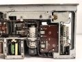 UKW Empfänger b1 ( UKW E.b1 ) datiert 1942.  Frontplatte Originallack, Gehäuse überlackiert, Funktion nicht geprüft