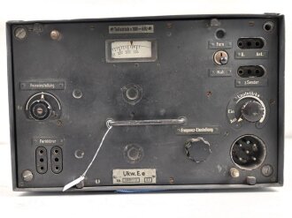 UKW Empfänger Emil " Ukw.E.e" datiert 1944. Gehäuse überlackiert, Frontplatte Originallack. Funktion nicht geprüft