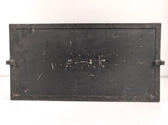 20 Watt Sender b1 ( 20 W.S.b1) datiert 1943, Originallack, Funktion nicht geprüft. Mit zugehörigem Deckel