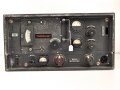 20 Watt Sender b1 ( 20 W.S.b1) datiert 1943, Originallack, Funktion nicht geprüft. Mit zugehörigem Deckel
