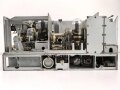 20 Watt Sender b1 ( 20 W.S.b1) datiert 1943, Originallack, Funktion nicht geprüft. Mit zugehörigem Deckel