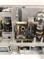20 Watt Sender b1 ( 20 W.S.b1) datiert 1943, Originallack, Funktion nicht geprüft. Mit zugehörigem Deckel
