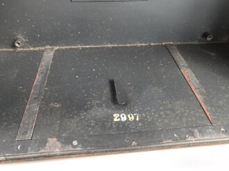 20 Watt Sender d ( 20 W.S.d) datiert 1942, Originallack, Funktion nicht geprüft. Gehäuse von einem "g"