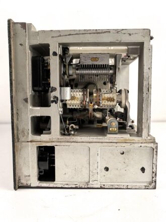 20 Watt Sender d ( 20 W.S.d) datiert 1942, Originallack, Funktion nicht geprüft. Gehäuse von einem "g"