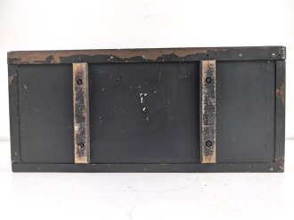 20 Watt Sender d ( 20 W.S.d) datiert 1942, Originallack, Funktion nicht geprüft. Gehäuse von einem "g"