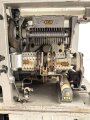 20 Watt Sender d ( 20 W.S.d) datiert 1942, Originallack, Funktion nicht geprüft. Gehäuse von einem "g"