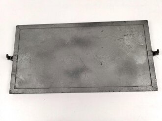 Gehäusedeckel für  20 Watt Sender datiert 1942, Aussen überlackiert