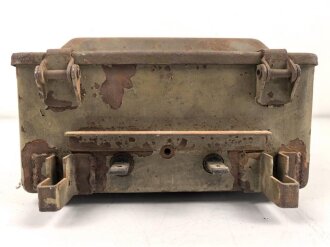 Umformer U 10b datiert 1945. Originallack, ungereinigtes Stück, Funktion nicht geprüft