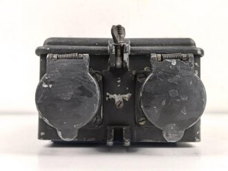 Sendeempfängereinankerumformer SEU a1 datiert 1944, Verwendung für Fu sprech a, d & f. Deckel und Klappen neuzeitlich überlackiert. Funktion nicht geprüft