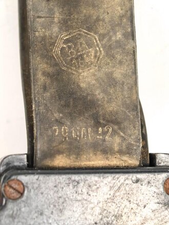Luftwaffe, Aufhängerahmen für Röhrengerät 10a " RRG 10a" , Ln 28049-1.  Originallack, guter Zustand