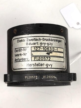 Luftwaffe, Elektrischer Zweifach Druckanzeiger , Fl 20572. Guter Zustand, Funktion nicht geprüft, verbaut in He219