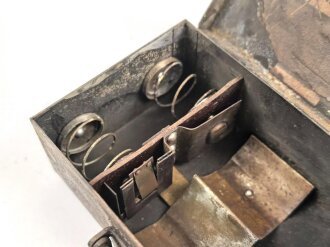 Luftwaffe , Batteriekasten, Fl 68417, ungereinigtes Stück