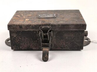 Luftwaffe , Batteriekasten, Fl 68417, ungereinigtes Stück
