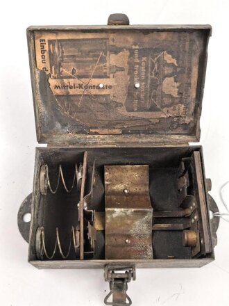 Luftwaffe , Batteriekasten, Fl 68417, ungereinigtes Stück