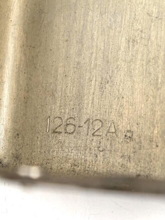 Luftwaffe Lampe für Innenraumbeleuchtung FL 32272-2, Aufrollmechanismus funktioniert, sonstige Funktion nicht geprüft