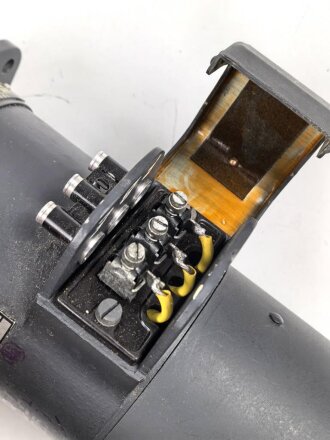 Luftwaffe , Motor Fl E572103. Ungebrauchtes Stück, Gesamtlänge 27cm, in der originalen Umverpackung. Funktion nicht geprüft