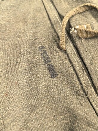 Pionier Rucksack für 3kg Ladungen und das Kochgeschirr. Späte Fertigung, ungebrauchtes Stück mit Reichsbetriebsnummer. Bei einer Seitentasche fehlt ein Verschlussbügel