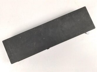 Anschlussleiste für Feldfernsprecher der Wehrmacht . Unvollständig, überlackiert, datiert 1940