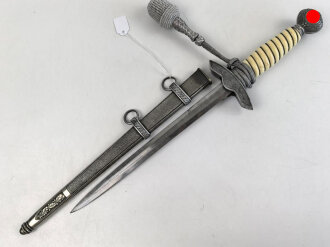 Dolch für Offiziere der Luftwaffe. Saubere Klinge ohne Hersteller, guter Gesamtzustand, mit Portepee