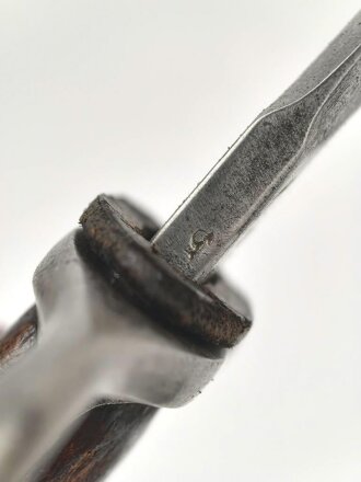Preussen 1. Weltkrieg, Seitengewehr 98/05 alter Art mit Lederscheide. Abnahme von Simson & Co Suhl.