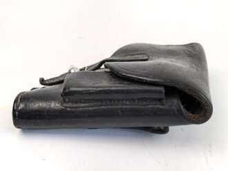 Kleine Pistolentasche  ohne Bezeichnung, Gesamthöhe 12,5cm