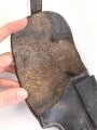Kleine Pistolentasche  ohne Bezeichnung, Gesamthöhe 12,5cm