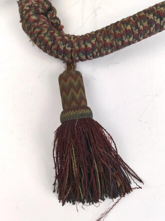 Frankreich, Messingtrompete mit Banderol, vermutlich für Kavallerie. Datiert 1865