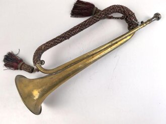 Frankreich, Messingtrompete mit Banderol, vermutlich für Kavallerie. Datiert 1865