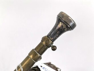 Frankreich, Messingtrompete mit Banderol, vermutlich für Kavallerie. Datiert 1865