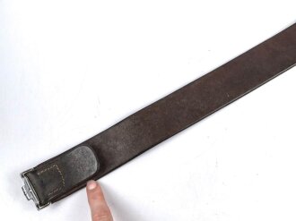 Reichsarbeitsdienst, Koppel für Mannschaften. Aluminiumschloss mit Lederzunge, der Riemen mit einem Hersteller aus Frankfurt. Gesamtlänge 95cm