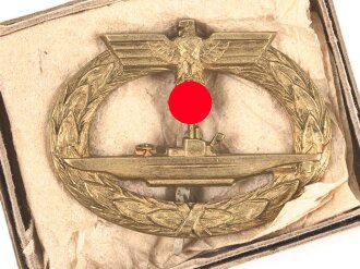 U Boot Kriegsabzeichen Buntmetall, in Pappschachtel. Ohne Herstellermarkierung, sehr guter Zustand