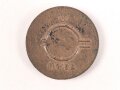 Mitgliedsabzeichen für Angehörige der NSDAP. Hersteller M1/52, Nadelsystem fehlt, getragenes Stück