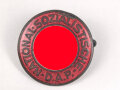 Mitgliedsabzeichen für Angehörige der NSDAP. Hersteller Steinhauer & Lück Lüdenscheid ges.gesch.. Getragenes Stück mit Emailleschaden, Nadel defekt