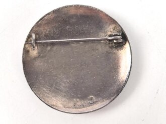 Deutsches Rotes Kreuz, Brosche " Helferin" 31mm