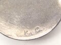 Deutsches Rotes Kreuz, Brosche " Helferin" 31mm