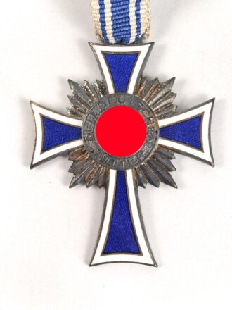Ehrenkreuz der Deutschen Mutter in silber, guter Zustand,...