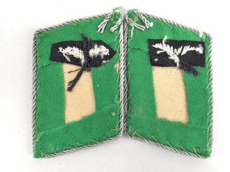 Luftwaffe, Paar Kragenspiegel für einen Oberleutnant der Felddivision