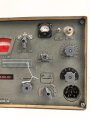 80 Watt Sender a  ( 80 W.S.a ) datiert 1941 ( für Panzerspähwagen und Schützenpanzer) Frontplatte Originallack, Gehäuse beilackiert,  Funktion nicht geprüft