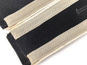 Luftwaffe, Paar Schulterklappen für einen Unteroffizier im Fallschirm Panzerkorps " Hermann Göring" Ungetragenes Paar für die schwarze Panzerjacke, selten