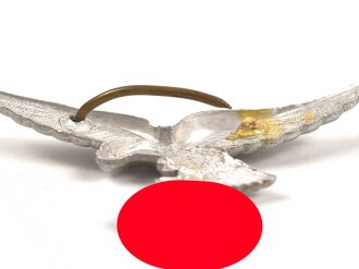 Luftwaffe, Adler für eine Schirmmütze, Leichtmetall, ein Splint fehlt