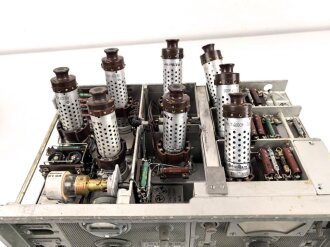 UKW Empfänger c1 , Ekw.E.c1/ 24b-326 datiert 1937.  Frontplatte Originallack, Funktion nicht geprüft. seltenes, frühes Stück
