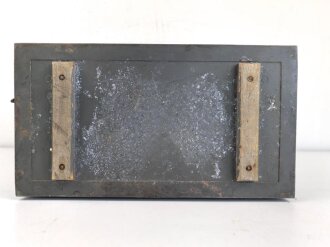 Telefunken 5 Watt Sender / 24b - 104 datiert 1937. Originallack, Funktion nicht geprüft. Seltenes Gerät