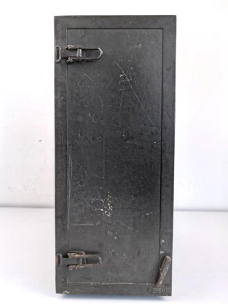 Telefunken 5 Watt Sender / 24b - 104 datiert 1937. Originallack, Funktion nicht geprüft. Seltenes Gerät