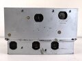Funksprechgerät f ( Fusprech f. ) datiert 1943. Bordfunkgerät in Panzerspähwagen. Originallack, ungewöhnliche Anschlussbuchse. Funktion nicht geprüft