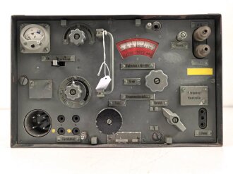 Mittelwellen Empfänger Cäsar M.w.E.c, datiert 1942.  Originallack, Funktion nicht geprüft