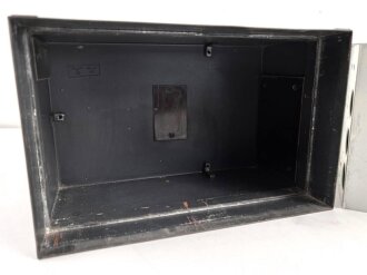 Mittelwellen Empfänger Cäsar M.w.E.c, datiert 1942.  Originallack, Funktion nicht geprüft