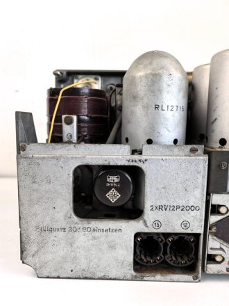 30 Watt Sender a datiert 1944 ( Panzerfunk ) Originallack, Funktion nicht geprüft